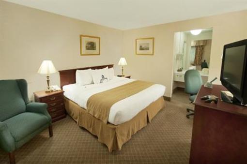 фото отеля Best Western Woodbury Inn