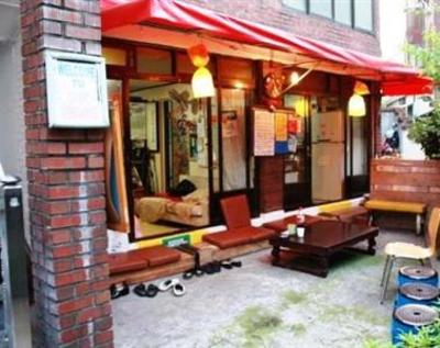 фото отеля Windroad Guesthouse