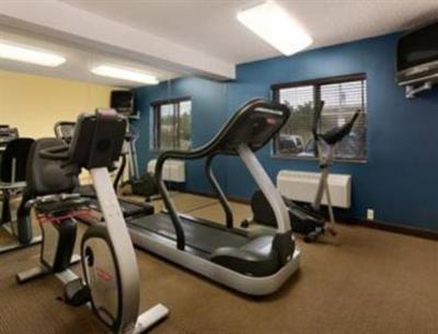фото отеля Baymont Inn & Suites Glendale-Milwaukee-NE