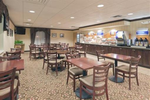 фото отеля Holiday Inn Express Greensburg