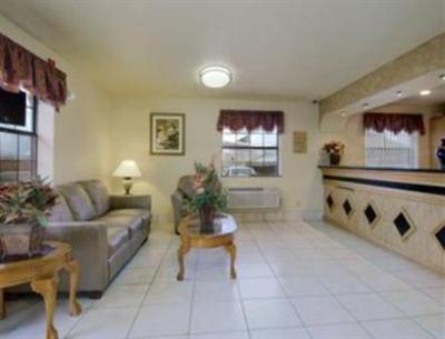 фото отеля Super 8 San Antonio