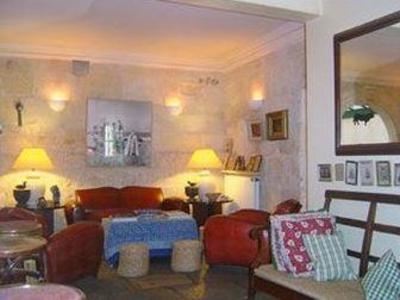фото отеля Hotel Les Templiers Aigues-Mortes