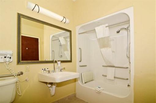 фото отеля Best Western Plus Springfield Airport Inn