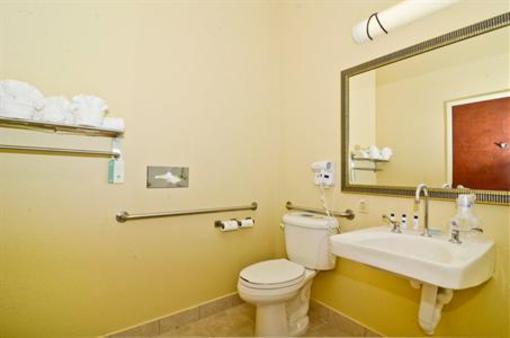 фото отеля Best Western Plus Springfield Airport Inn