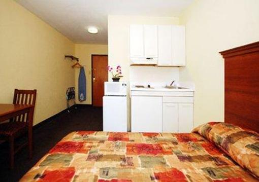 фото отеля Econo Lodge Andrews AFB Clinton (Maryland)