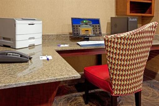 фото отеля Holiday Inn Express Hotel & Suites Katy