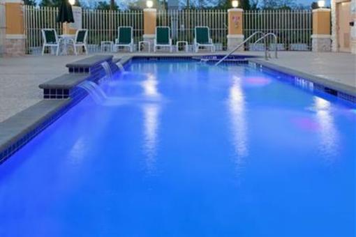 фото отеля Holiday Inn Express Hotel & Suites Katy