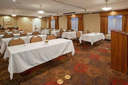фото отеля Holiday Inn Express Hotel & Suites Katy