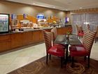 фото отеля Holiday Inn Express Hotel & Suites Katy