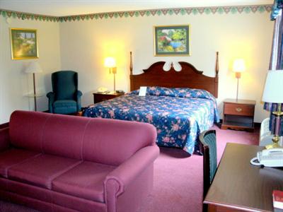 фото отеля National Heritage Inn and Suites
