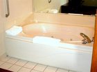 фото отеля National Heritage Inn and Suites