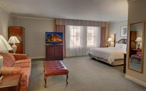 фото отеля Embassy Suites Portland - Downtown