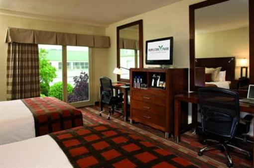 фото отеля Hamilton Park Hotel & Conference Center
