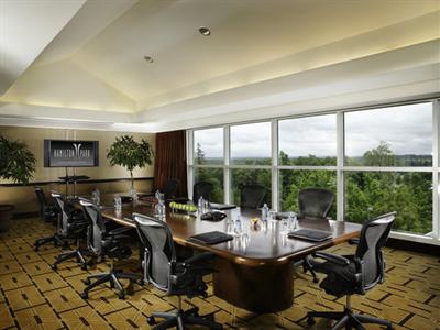 фото отеля Hamilton Park Hotel & Conference Center