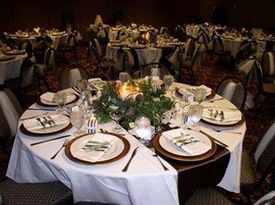 фото отеля Embassy Suites Hotel Seattle - North / Lynnwood