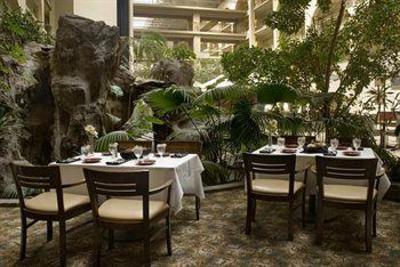 фото отеля Embassy Suites Hotel Seattle - North / Lynnwood