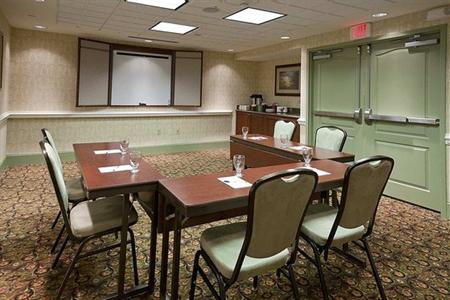 фото отеля Homewood Suites Asheville - Tunnel Road