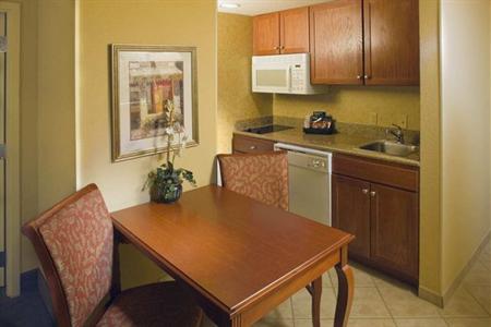 фото отеля Homewood Suites Asheville - Tunnel Road