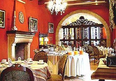 фото отеля Parador Santa Maria la Real