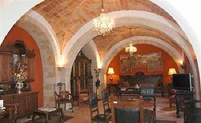 фото отеля Parador Santa Maria la Real