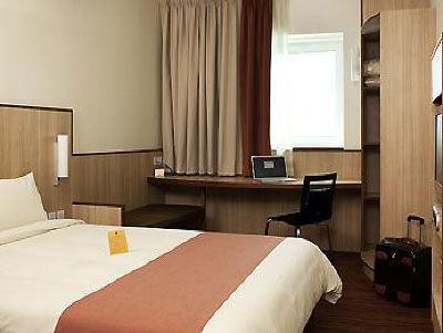 фото отеля Ibis Al Barsha