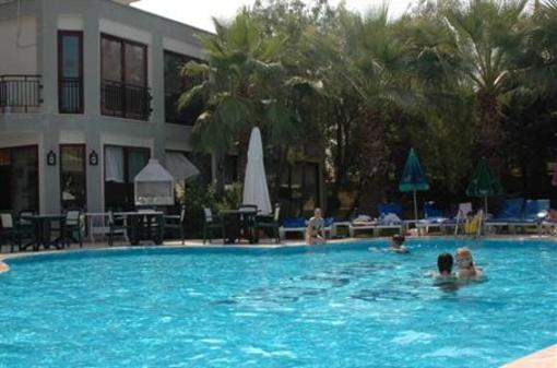 фото отеля Hera Beach Hotel