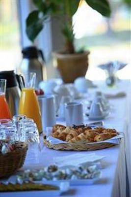 фото отеля BEST WESTERN Le Domaine De La Petite Isle