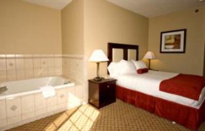фото отеля BEST WESTERN Macomb Inn