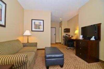 фото отеля BEST WESTERN Macomb Inn