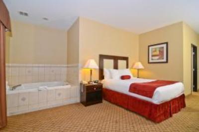 фото отеля BEST WESTERN Macomb Inn