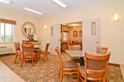 фото отеля BEST WESTERN Macomb Inn
