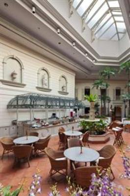 фото отеля Crowne Plaza Bangkok Lumpini Park