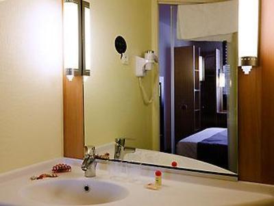 фото отеля Ibis Marseille Euromediterranee Hotel