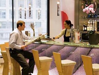 фото отеля Ibis Marseille Euromediterranee Hotel
