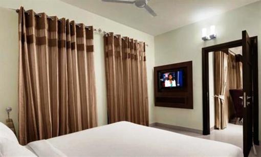 фото отеля The Golden Palms Hotel and Spa
