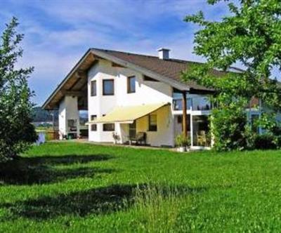 фото отеля Holiday House Kockinger Weg