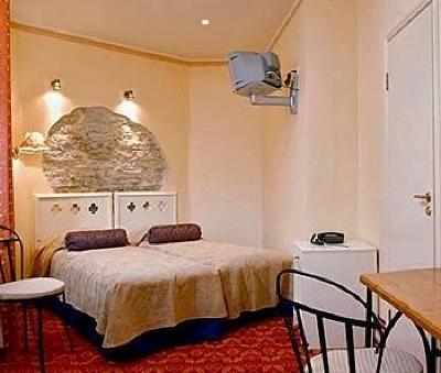 фото отеля Meriton Old Town Hotel