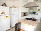 фото отеля Howard's Hostel-Hotel