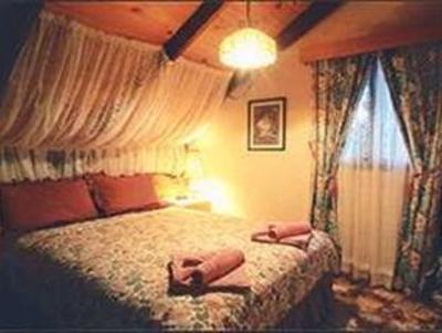 фото отеля Marions Vineyard Chalet Deviot