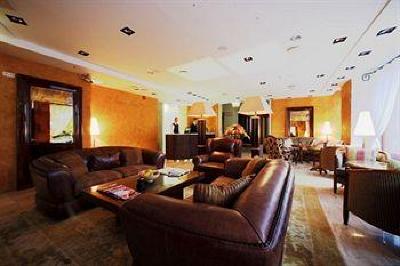 фото отеля Savoy Boutique Hotel