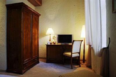 фото отеля Savoy Boutique Hotel