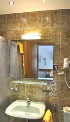 фото отеля Appartements Zirmhof