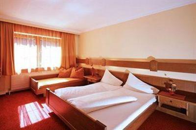 фото отеля Waldhof Hotel Oetz
