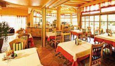 фото отеля Waldhof Hotel Oetz