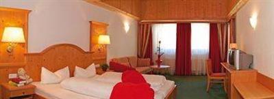 фото отеля Waldhof Hotel Oetz