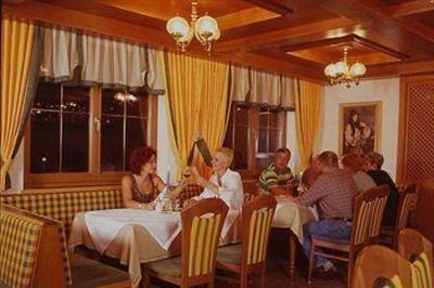 фото отеля Waldhof Hotel Oetz