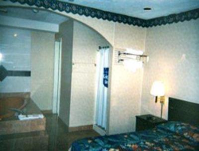 фото отеля Knights Inn Newark Airport-Elizabeth