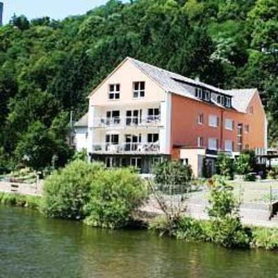 фото отеля Hotel Haus am Fluss Laurenburg