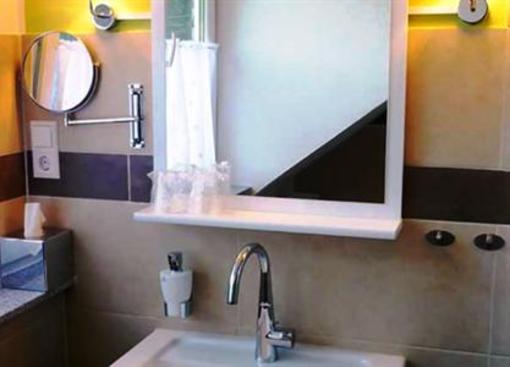 фото отеля Hotel Haus am Fluss Laurenburg