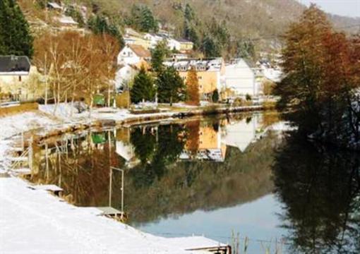 фото отеля Hotel Haus am Fluss Laurenburg
